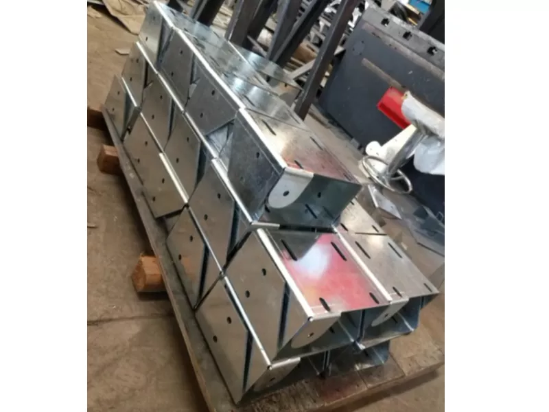 Гибка деталей, вырезанных лазером, изготовление металлических кронштейнов